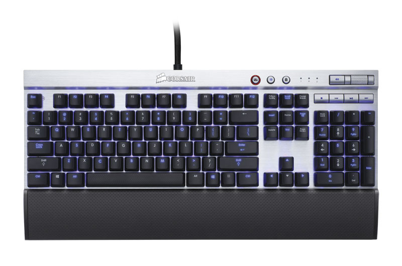 Corsair Vengeance K70 03