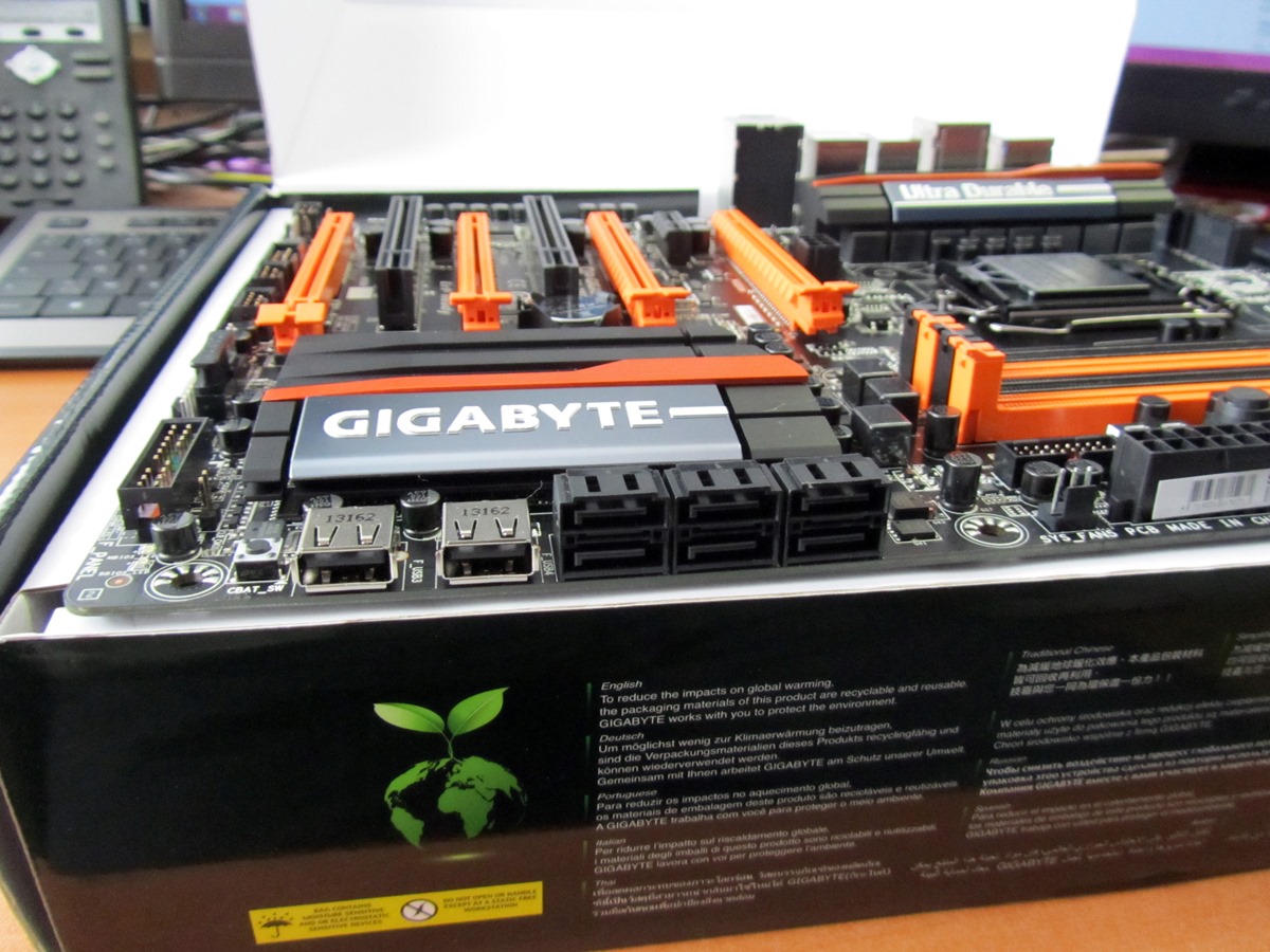 gigabyte-ga-z78x-oc-6