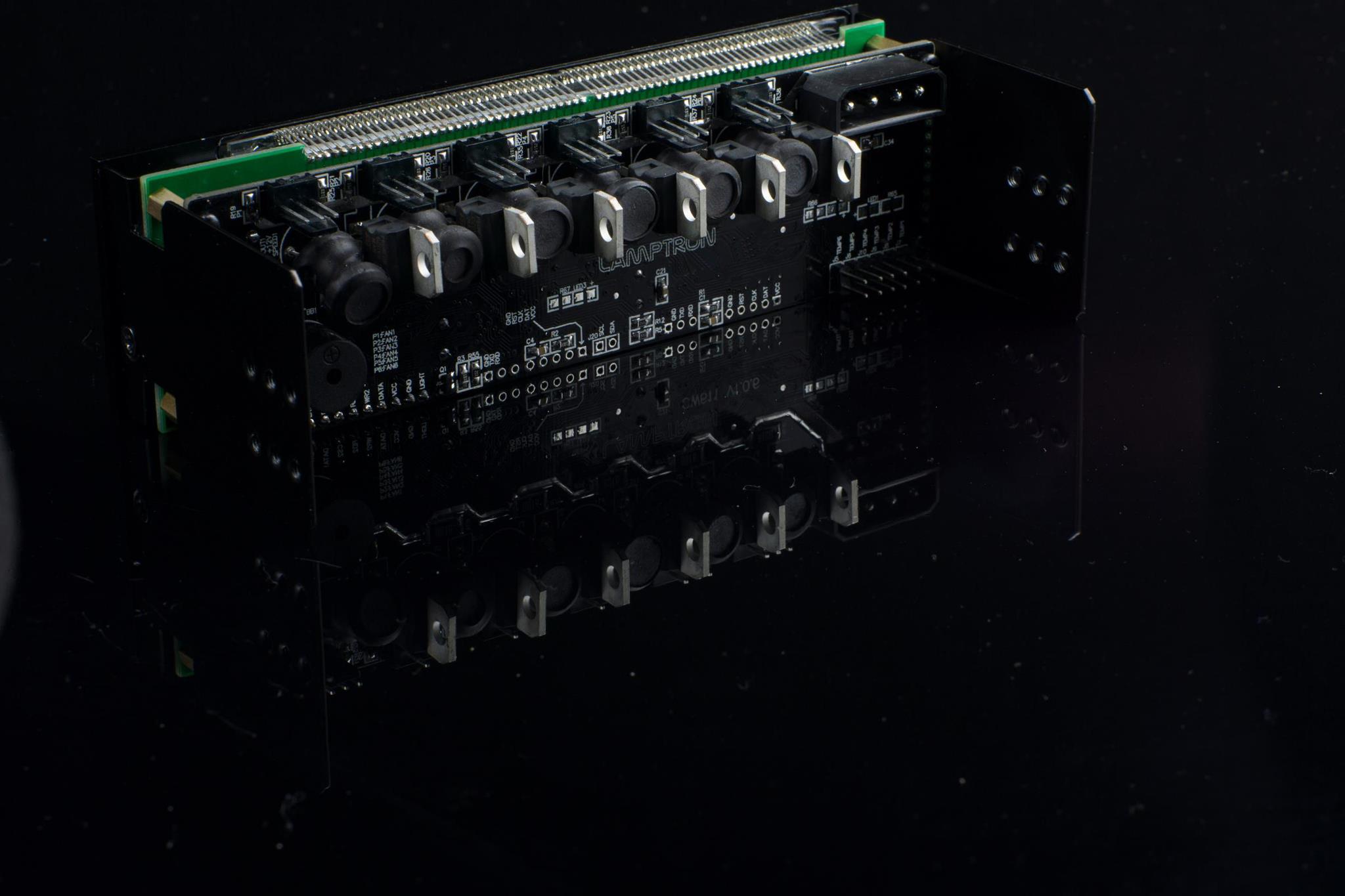 Lamptron fan controller lcd