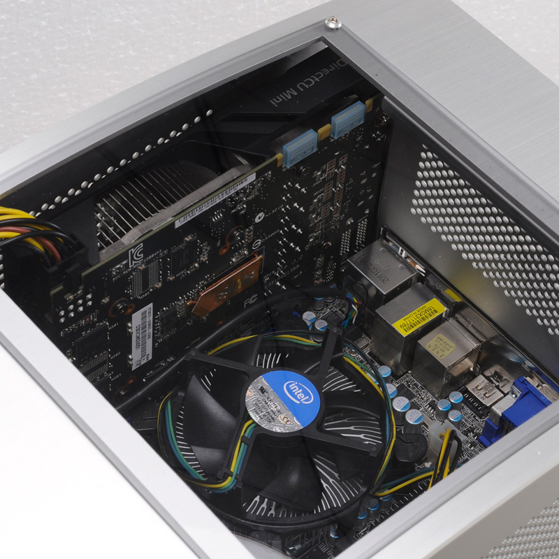 Lian Li PC-Q30 2